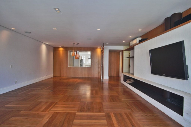 Imagem Apartamento com 2 Quartos para Alugar, 258 m² em Jardim Europa - São Paulo Imagem Apartamento com 2 Quartos para Alugar, 258 m² em Jardim Europa - São Paulo