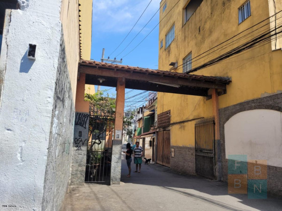 Imagem Casa com 6 Quartos à Venda, 300 m² em Taquara - Rio De Janeiro Imagem Casa com 6 Quartos à Venda, 300 m² em Taquara - Rio De Janeiro