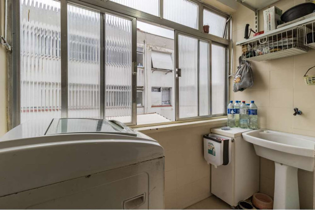 Apartamento com 2 Quartos à Venda, 61 m² em São Sebastião - Porto Alegre