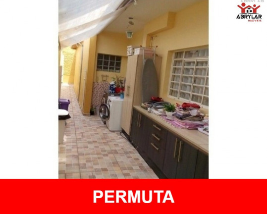 Sobrado com 3 Quartos à Venda, 50 m² em Vila Guilherme - Jundiaí