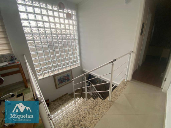 Imagem Sobrado com 3 Quartos à Venda, 205 m² em Parada Inglesa - São Paulo
