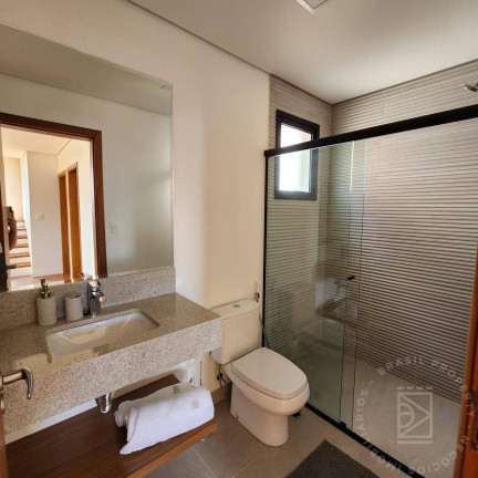 Imagem Casa com 4 Quartos à Venda, 230 m² em Recanto Araucária - Campos Do Jordão Imagem Casa com 4 Quartos à Venda, 230 m² em Recanto Araucária - Campos Do Jordão