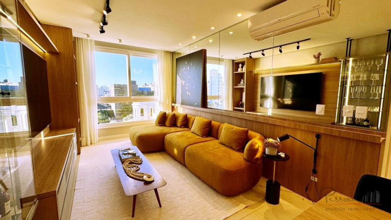 Imagem Apartamento com 2 Quartos à Venda, 132 m² em Centro - Florianópolis