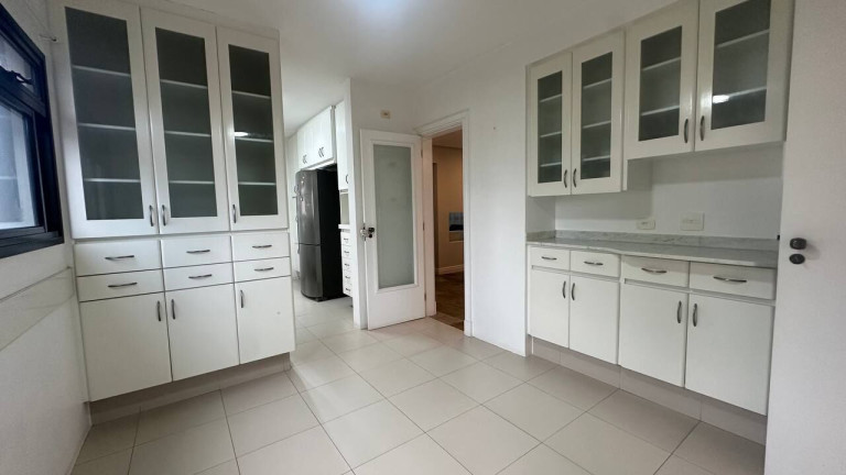 Imagem Apartamento com 4 Quartos à Venda, 266 m² em Boqueirão - Santos