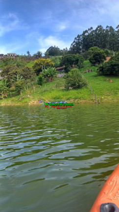 Chácara com 3 Quartos à Venda, 1.000 m² em Centro - Jambeiro
