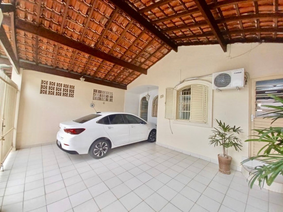 Casa com 4 Quartos à Venda, 130 m² em Parque Industrial - São José Dos Campos