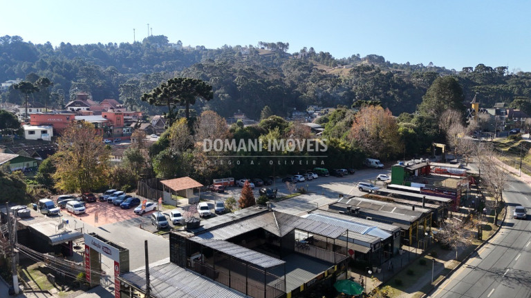 Imagem Imóvel à Venda, 1.090 m² em Região Do Jaguaribe - Campos Do Jordão Imagem Imóvel à Venda, 1.090 m² em Região Do Jaguaribe - Campos Do Jordão