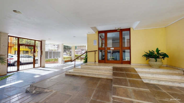Imagem Imóvel com 1 Quarto à Venda, 37 m² em Centro Histórico - Porto Alegre Imagem Imóvel com 1 Quarto à Venda, 37 m² em Centro Histórico - Porto Alegre