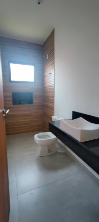 Imagem Casa com 3 Quartos à Venda, em Jardim Estância Brasil - Atibaia Imagem Casa com 3 Quartos à Venda, em Jardim Estância Brasil - Atibaia