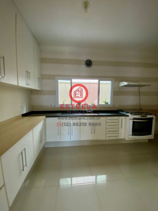Imagem Casa com 3 Quartos à Venda, 220 m² em Jardim Califórnia - Jacareí Imagem Casa com 3 Quartos à Venda, 220 m² em Jardim Califórnia - Jacareí