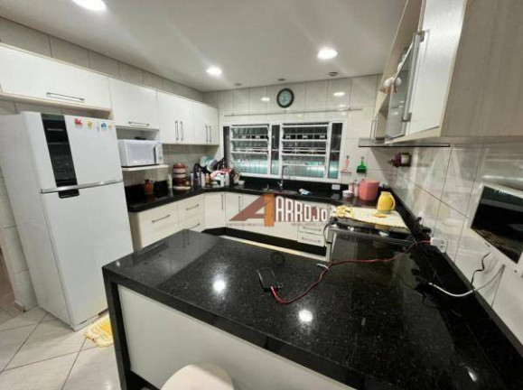 Imagem Sobrado com 3 Quartos à Venda, 300 m² em Ermelino Matarazzo - São Paulo Imagem Sobrado com 3 Quartos à Venda, 300 m² em Ermelino Matarazzo - São Paulo