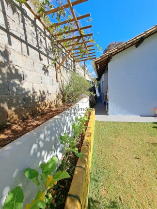 Imagem Casa com 3 Quartos à Venda, 360 m² em Santo Antônio - Vespasiano