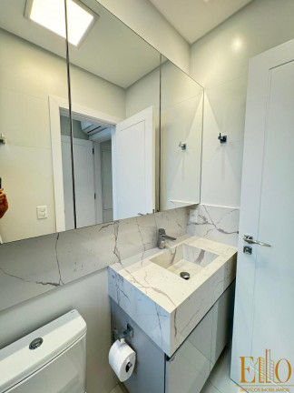 Imagem Apartamento com 3 Quartos à Venda, 118 m² em Centro - Balneário Camboriú Imagem Apartamento com 3 Quartos à Venda, 118 m² em Centro - Balneário Camboriú