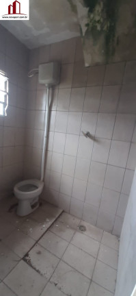 Imagem Sobrado com 3 Quartos à Venda,  em Vila Zanela - Franco Da Rocha