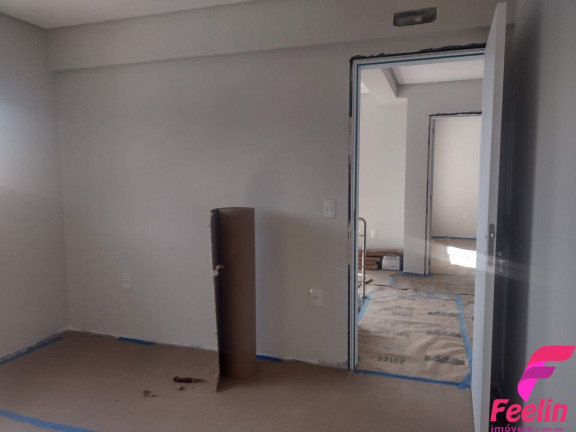 Imagem Casa com 3 Quartos à Venda, 186 m² em Rio Tavares - Florianópolis Imagem Casa com 3 Quartos à Venda, 186 m² em Rio Tavares - Florianópolis