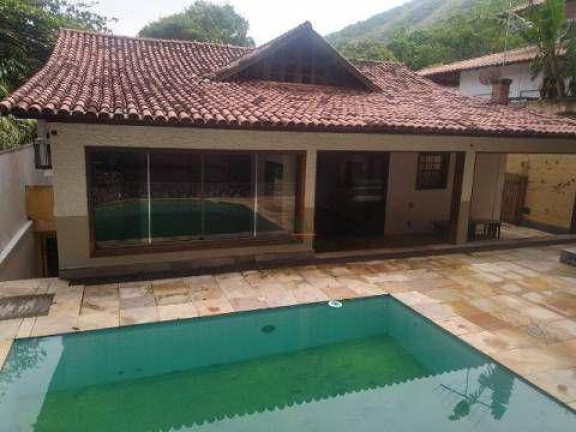 Imagem Casa com 3 Quartos à Venda, 370 m² em Itacoatiara - Niterói