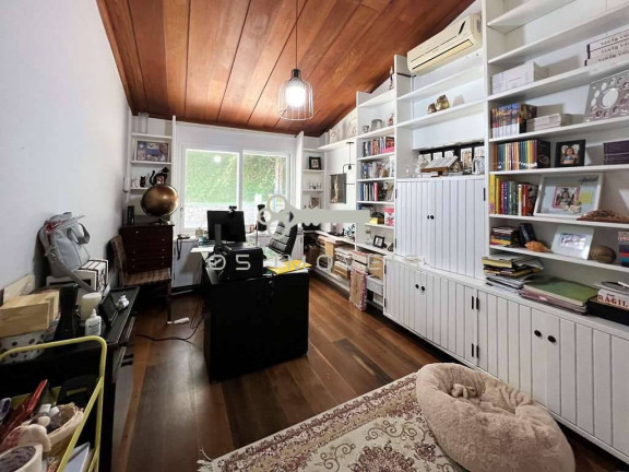 Imagem Casa com 5 Quartos à Venda, 2.000 m² em Parque Silvino Pereira - Cotia