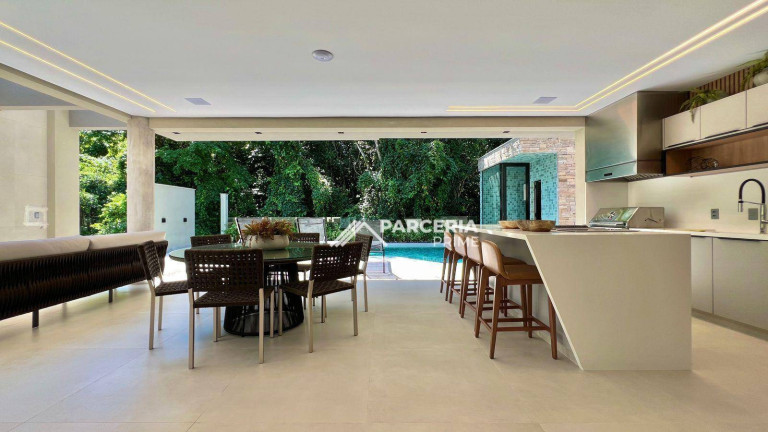 Imagem Casa com 6 Quartos à Venda, 415 m² em Riviera Módulo 11 - Bertioga Imagem Casa com 6 Quartos à Venda, 415 m² em Riviera Módulo 11 - Bertioga
