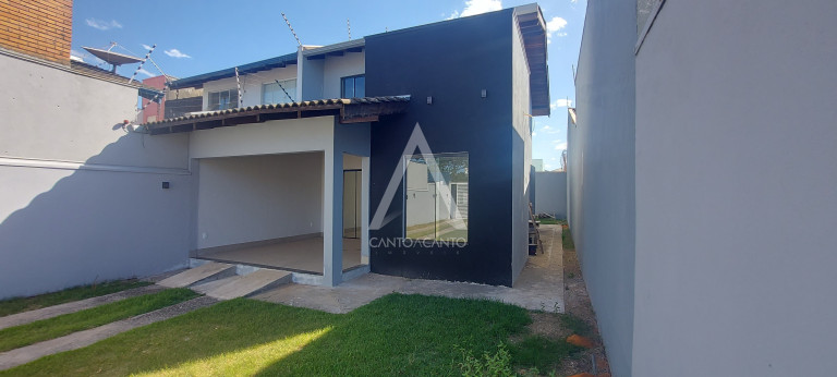 Sobrado com 2 Quartos à Venda,  em Jardim Maringá Ii - Sinop