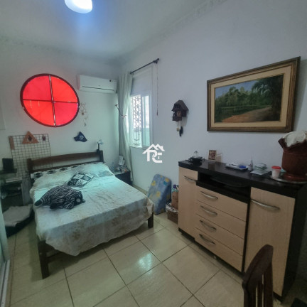 Imagem Casa com 3 Quartos à Venda, em São Francisco - Niterói Imagem Casa com 3 Quartos à Venda, em São Francisco - Niterói