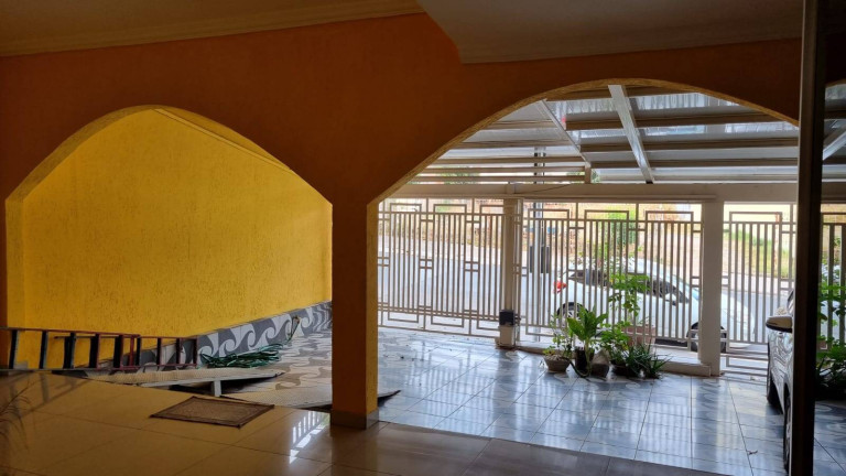 Imagem Casa com 4 Quartos à Venda, 1.600 m² em Porto - Cuiabá