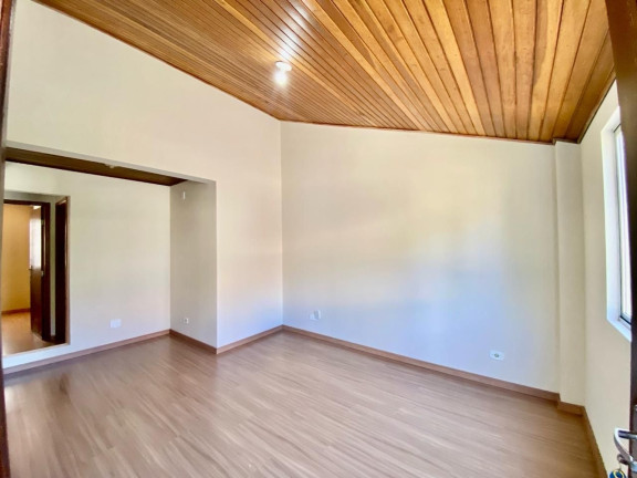 Imagem Casa com 3 Quartos à Venda, 63 m² em Portão - Curitiba