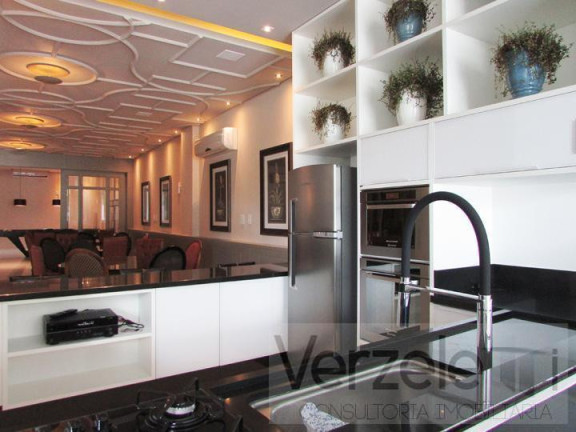 Imagem Apartamento com 3 Quartos à Venda, 157 m² em Centro - Balneário Camboriú Imagem Apartamento com 3 Quartos à Venda, 157 m² em Centro - Balneário Camboriú
