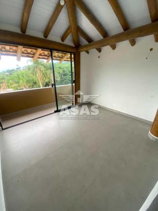Imagem Casa com 4 Quartos à Venda, 250 m² em Praia Do Veloso - Ilhabela Imagem Casa com 4 Quartos à Venda, 250 m² em Praia Do Veloso - Ilhabela
