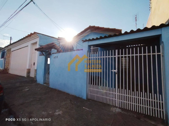 Casa com 3 Quartos à Venda,  em Vila Monteiro - Itapetininga