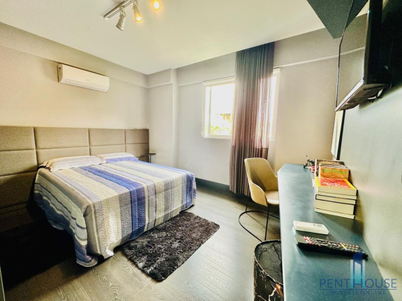 Imagem Apartamento com 3 Quartos à Venda, 209 m² em Centro - Balneário Camboriú Imagem Apartamento com 3 Quartos à Venda, 209 m² em Centro - Balneário Camboriú