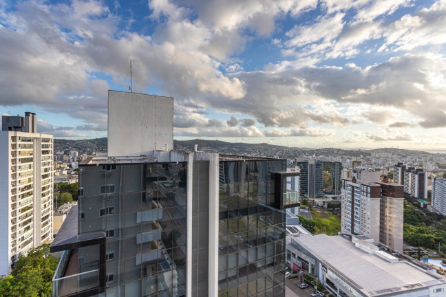 Apartamento com 2 Quartos à Venda, 71 m² em Petrópolis - Porto Alegre