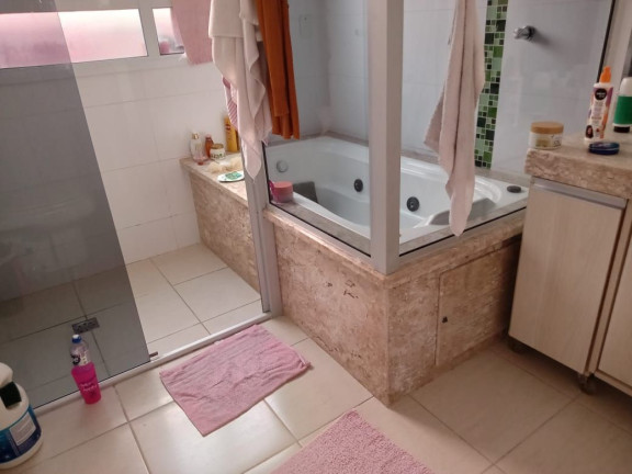Imagem Casa com 4 Quartos à Venda, 165 m² em Vila Das Flores - São José Dos Campos