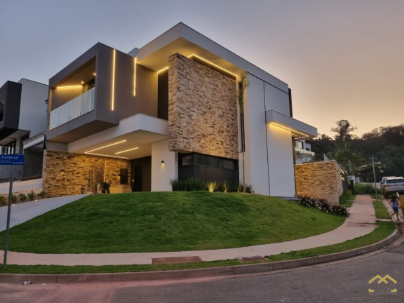 Imóvel com 3 Quartos à Venda, 292 m² em Recanto Quarto Centenário - Jundiaí