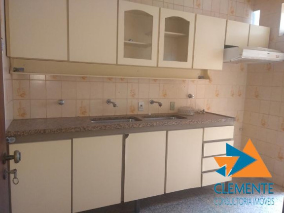 Imagem Apartamento com 4 Quartos à Venda, 200 m² em Santo Antônio - Belo Horizonte Imagem Apartamento com 4 Quartos à Venda, 200 m² em Santo Antônio - Belo Horizonte