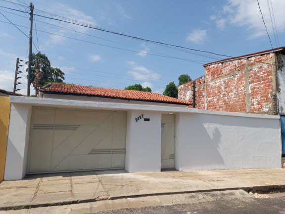Imagem Casa com 3 Quartos à Venda, 200 m² em São João - Teresina