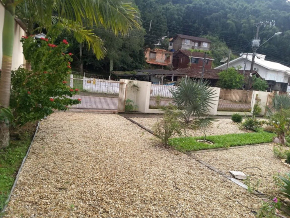 Imagem Casa com 4 Quartos à Venda, 300 m² em Ponta De Baixo - São José Imagem Casa com 4 Quartos à Venda, 300 m² em Ponta De Baixo - São José