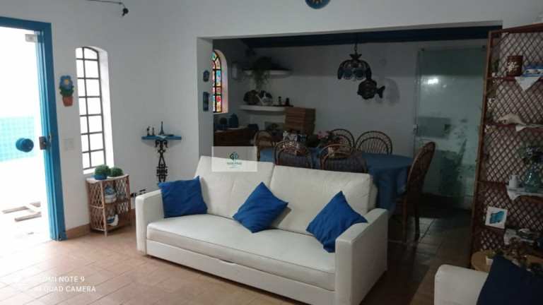 Imagem Casa com 9 Quartos para Alugar ou Temporada, 300 m² em Enseada - Guarujá