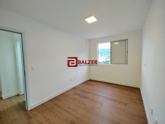 Imagem Apartamento com 2 Quartos à Venda, 94 m² em Centro - Florianópolis Imagem Apartamento com 2 Quartos à Venda, 94 m² em Centro - Florianópolis