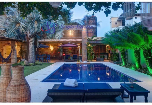 Imagem Casa com 5 Quartos à Venda, 350 m² em Porto Das Dunas - Aquiraz Imagem Casa com 5 Quartos à Venda, 350 m² em Porto Das Dunas - Aquiraz