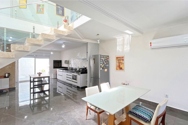 Imagem Casa com 2 Quartos à Venda, 170 m² em Hípica - Porto Alegre