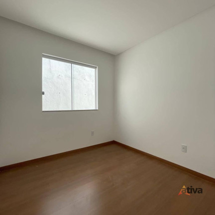 Imagem Casa com 3 Quartos à Venda, 110 m²