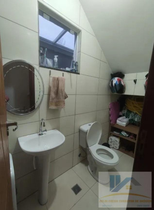 Imagem Casa com 2 Quartos à Venda, 130 m² em Alto Boqueirão - Curitiba Imagem Casa com 2 Quartos à Venda, 130 m² em Alto Boqueirão - Curitiba