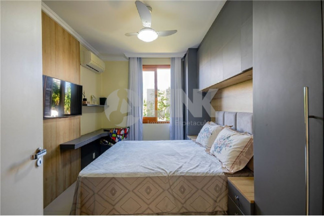 Imagem Apartamento com 3 Quartos à Venda, 94 m² em Petrópolis - Porto Alegre Imagem Apartamento com 3 Quartos à Venda, 94 m² em Petrópolis - Porto Alegre