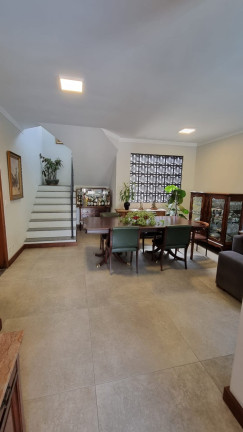 Imagem Casa com 3 Quartos à Venda, 260 m² em Vila Petrópolis - Atibaia Imagem Casa com 3 Quartos à Venda, 260 m² em Vila Petrópolis - Atibaia