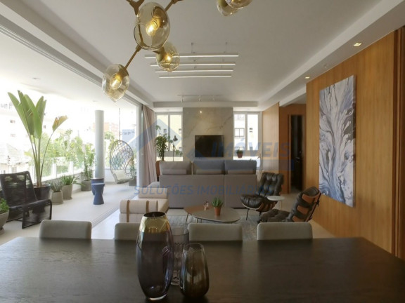 Imagem Imóvel com 3 Quartos à Venda, 177 m² em Menino Deus - Porto Alegre