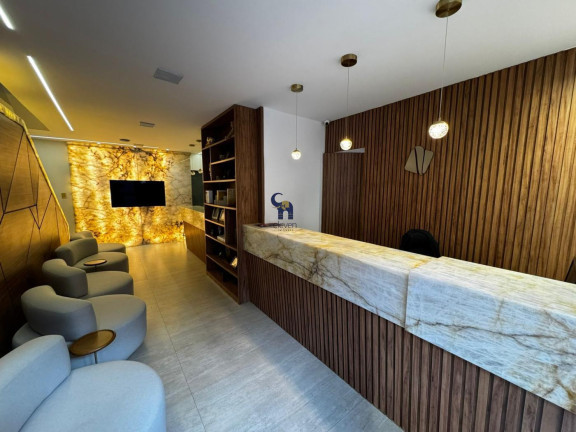 Imagem Casa com 10 Quartos à Venda, 271 m² em Barra - Salvador Imagem Casa com 10 Quartos à Venda, 271 m² em Barra - Salvador