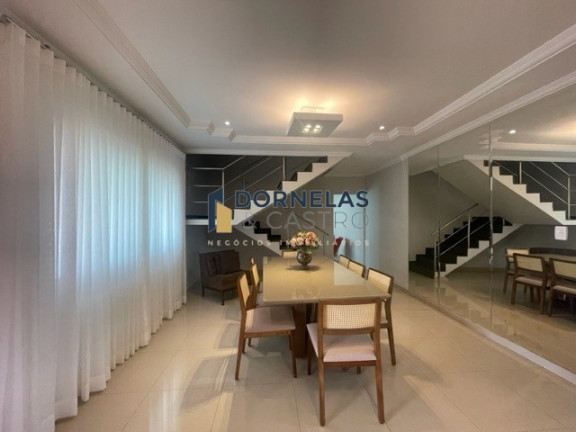 Imagem Casa com 3 Quartos à Venda, 811 m² em Guará I - Brasília Imagem Casa com 3 Quartos à Venda, 811 m² em Guará I - Brasília