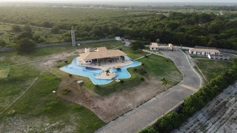 Terreno em Condomínio à Venda, 600 m² em Cascavel