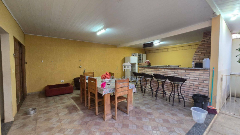Imagem Casa com 4 Quartos à Venda, 234 m² em Parque Residencial Presidente Médici - Itu