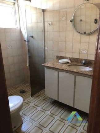 Imagem Sobrado com 4 Quartos à Venda, 214 m² em Parque Industriário - Santo André